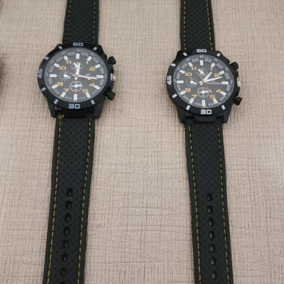 Mens GT F1 Grand Touring Sports Watch Quartz Analog Silicone Band - Picture 4 of 6